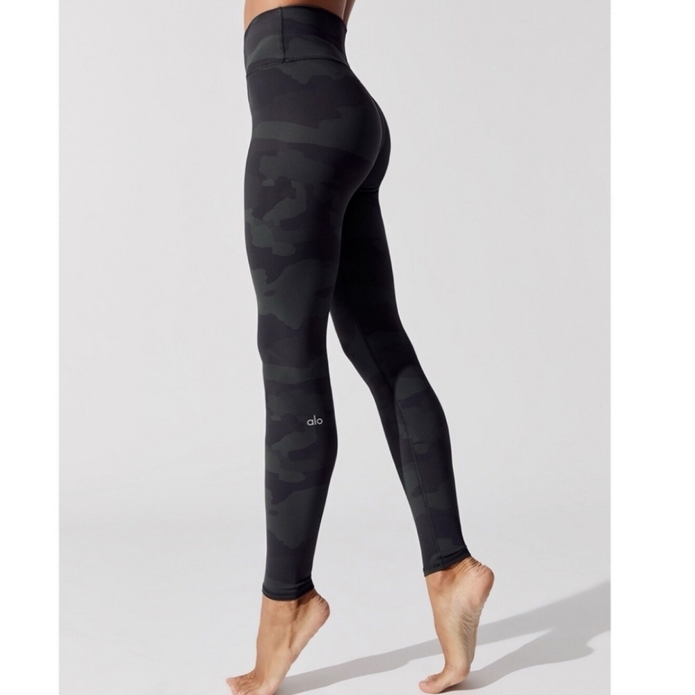 Vapor Camo High Waist Leggings